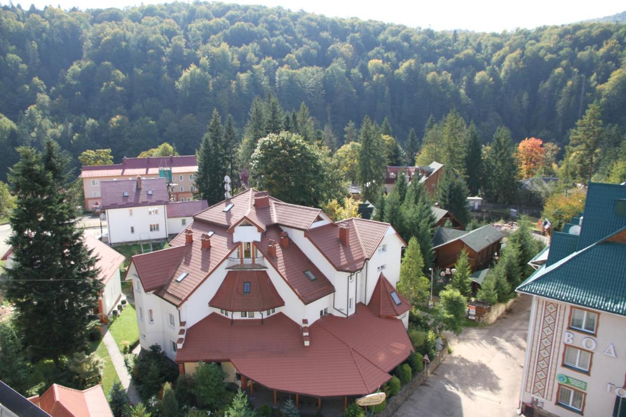 Hotel Radiola Γιαρέμτσε Εξωτερικό φωτογραφία